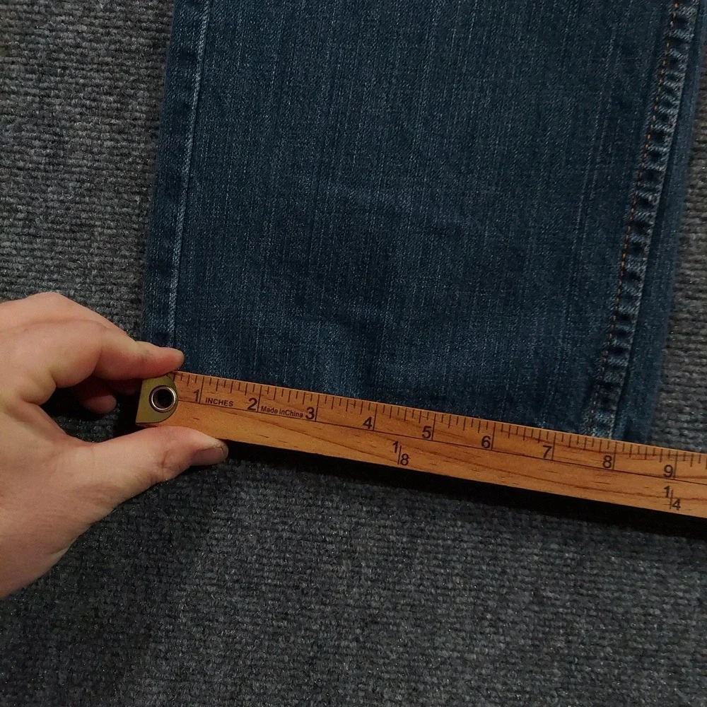 Vintage Levis 559 Jeans Mens 34x30 Blue Relaxed‎ Straight Denim Pants Y2K